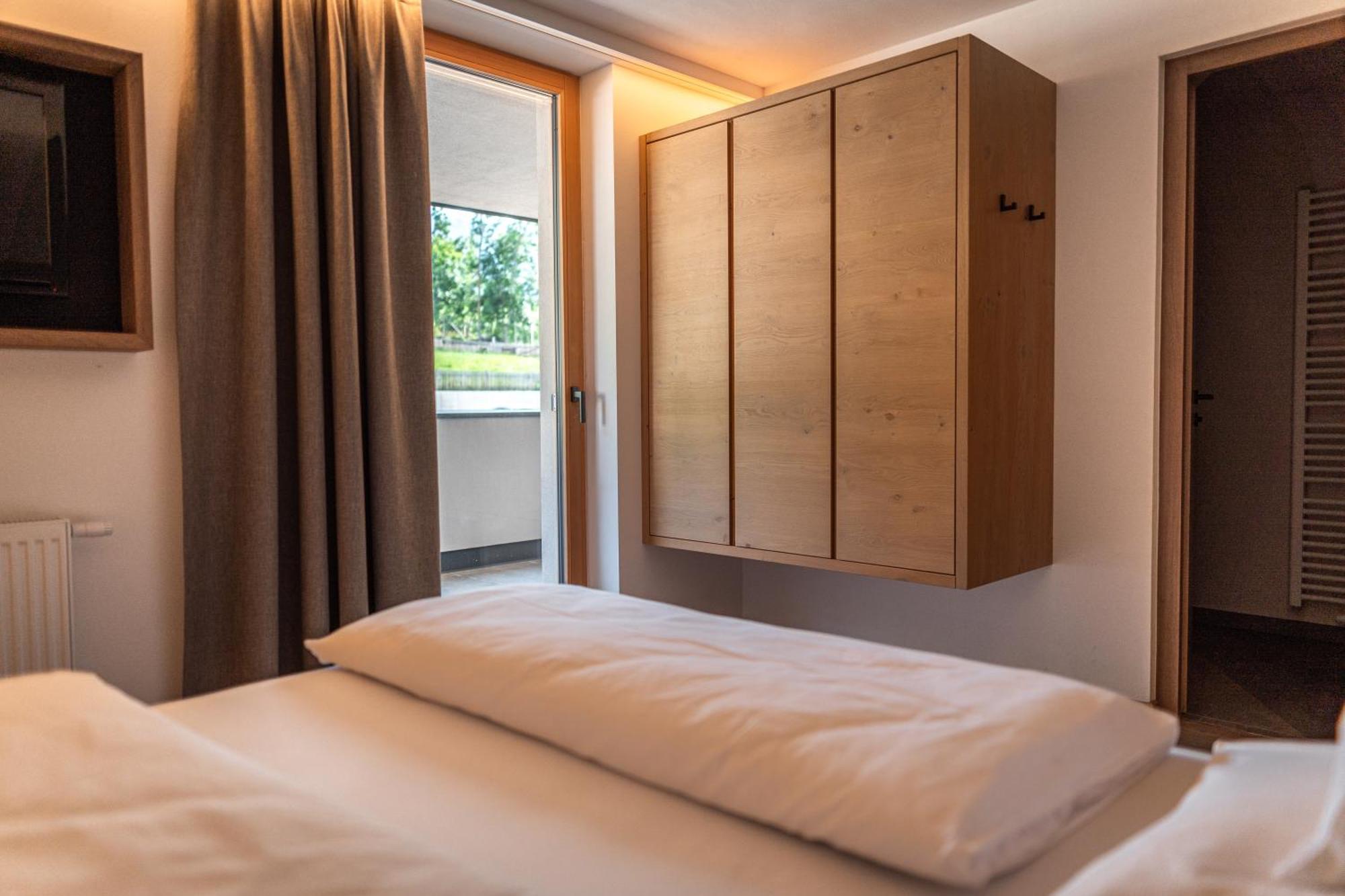 Maraias - Luxury Suites & Apartments Burgusio Exterior photo
