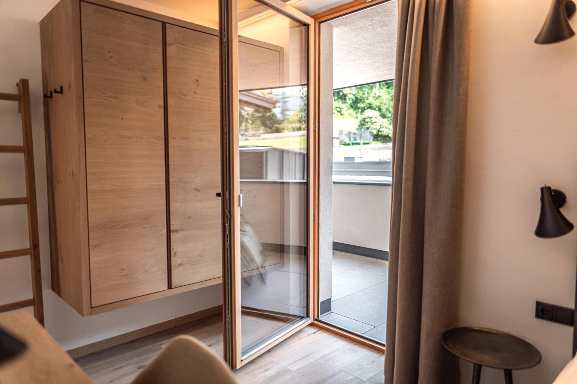 Maraias - Luxury Suites & Apartments Burgusio Exterior photo
